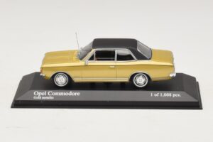 Opel Commodore A Goud Metallic Minichamps 1:43 430046165 Metaal