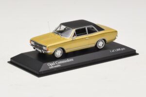 Opel Commodore A Goud Metallic Minichamps 1:43 430046165 Metaal — afbeelding 2 van 4