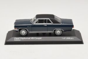 Opel Diplomat A V8 Coupe Donkerblauw Minichamps 1:43 400048021 Metaal