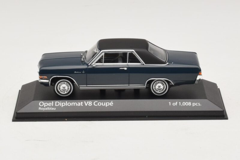 Opel Diplomat A V8 Coupe Donkerblauw Minichamps 1:43 400048021 Metaal