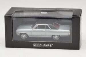 Opel Diplomat A V8 Coupe Zilver Minichamps 1:43 400048020 Metaal — afbeelding 4 van 4