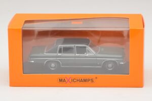 Opel Diplomat B Donkergroen Maxichamps 1:43 940046070 Metaal — afbeelding 4 van 4