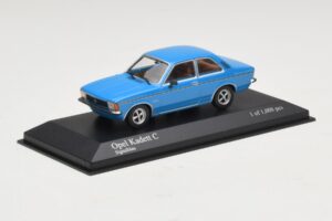 Opel Kadett C Blauw Minichamps 1:43 400048101 Metaal — afbeelding 2 van 4