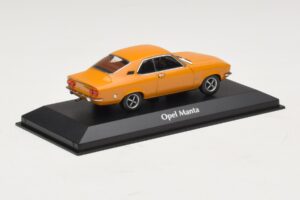 Opel Manta A Oranje Maxichamps 1:43 940045500 Metaal — afbeelding 2 van 4