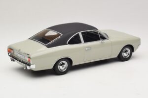 Opel Rekord C Coupé Grijs Minichamps 1:18 107047022 Hars — afbeelding 2 van 6