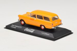 Opel Rekord P1 Caravan Coca-Cola Minichamps 1:43 430043270 Metaal — afbeelding 3 van 4