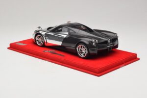 Pagani Huayra Chrome Silver Uniek Exemplaar BBR 1:18 P1873CM Hars — afbeelding 5 van 7