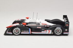 Peugeot 908 HDi FAP LMP1 #7 M. Gene / N. Minassian / J. Villeneuve 24 Hours of Le Mans 2007 Minichamps 1:18 150071207 Metaal — afbeelding 3 van 6