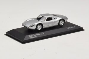 Porsche 904 GTS Zilver Minichamps 1:43 400065721 Metaal — afbeelding 2 van 4