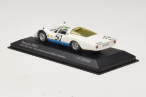 Porsche 906 LH Porsche System Racing #30 J. Siffert / C. Davis Class Winners 24 Hours of Le Mans 1966 Minichamps 1:43 4006666 — afbeelding 3 van 4