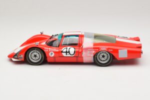 Porsche 906 LH Squadra Tartaruga #40 D. Spoerry / R. Steinemann 12 Hours of Sebring 1967 Minichamps 1:18 100676140 Metaal — afbeelding 4 van 8