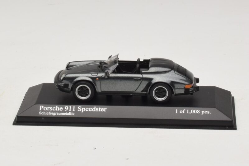 Porsche 911 930 Speedster Grijs Metallic Minichamps 1:43 Porsche 911 930 Speedster Grijs Metallic Minichamps 1:43 430066135 Metaal