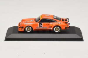 Porsche 911 934 Jagermeister #12 H. Kelleners DRM Nurburgring 1976 Minichamps 1:43 400766412 Metaal