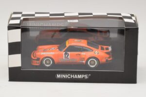 Porsche 911 934 Jagermeister #12 H. Kelleners DRM Nurburgring 1976 Minichamps 1:43 400766412 Metaal — afbeelding 4 van 4