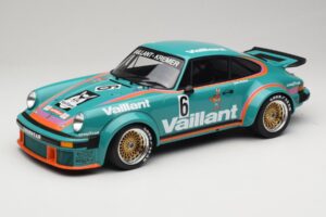Porsche 911 934 Vaillant #6 T. Hezemans Winner DRM Norisring 1976 Minichamps 1:12 125766406 Metaal