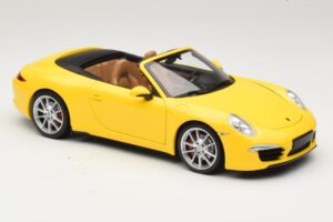 Porsche 911 991 Carrera S Cabriolet Geel Minichamps 1:18 100061031 Metaal — afbeelding 6 van 8