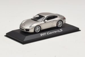 Porsche 911 991 Carrera S Zilver Metallic Minichamps 1:43 WAP0200130C Metaal — afbeelding 2 van 4