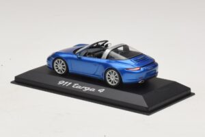 Porsche 911 991 Targa Blauw Metallic Minichamps 1:43 WAP0200350E Metaal — afbeelding 3 van 4