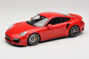 Porsche 911 991 Turbo S Rood Minichamps 1:18 110062320 Metaal