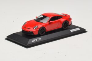 Porsche 911 992 GT3 Touring Rood Minichamps 1:43 WAP02012617-R1 Metaal — afbeelding 2 van 4