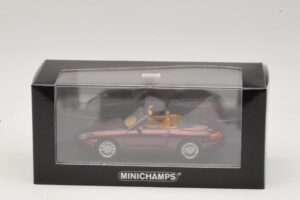 Porsche 911 996 Cabriolet Rood Metallic Minichamps 1:43 400061092 Metaal — afbeelding 4 van 4