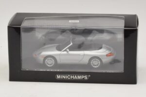 Porsche 911 996 Cabriolet Zilver Metallic Minichamps 1:43 400061091 Metaal — afbeelding 4 van 4