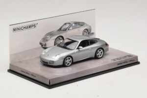 Porsche 911 996 Carrera 40-Jarig Jubileum Zilver Minichamps 1:43 436061070 Metaal — afbeelding 2 van 5