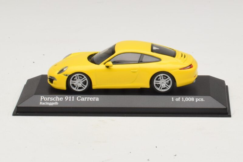 Porsche 911 996 Geel Minichamps 1:43 400061182 Metaal