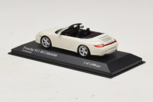 Porsche 911 997 Carrera 4S Cabriolet Wit Minichamps 1:43 400066431 Metaal — afbeelding 3 van 4