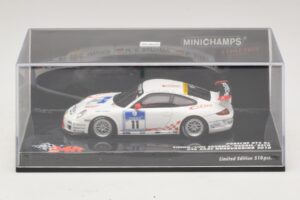 Porsche 911 997 GT3 RS #11 24 Hours Nurburgring 2010 Minichamps 1:43 437106711 Metaal — afbeelding 5 van 5