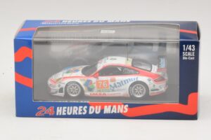 Porsche 911 997 GT3 RSR GT2 #76 R. Narac / J-K. Vernay / P. Pilet 24 Hours of Le Mans 2010 Minichamps 1:43 410106976 Metaal — afbeelding 4 van 4