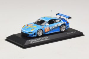 Porsche 911 997 GT3 RSR GT2 #77 M. Lieb / R. Lietz / W. Henzler 24 Hours of Le Mans 2010 Minichamps 1:43 410106977 Metaal — afbeelding 2 van 4