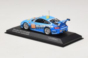 Porsche 911 997 GT3 RSR GT2 #77 M. Lieb / R. Lietz / W. Henzler 24 Hours of Le Mans 2010 Minichamps 1:43 410106977 Metaal — afbeelding 3 van 4