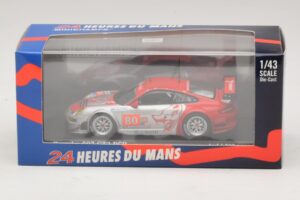 Porsche 911 997 GT3 RSR GT2 #80 S. Neiman / D. Law 24 Hours of Le Mans 2010 Minichamps 1:43 410106980 Metaal — afbeelding 4 van 4