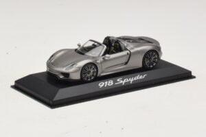 Porsche 918 Spyder Grijs Metallic Minichamps 1:43 WAP0201000E Metaal — afbeelding 2 van 4