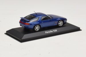 Porsche 928 Blauw Metallic Maxichamps 1:43 940068101 Metaal — afbeelding 2 van 4