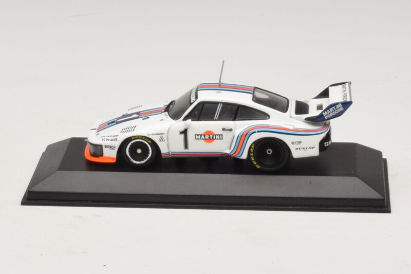 Porsche 935/76 Martini Racing #1 R. Stommelen / M. Schurti ADAC 1000km Nurburgring 1976 Minichamps 1:43 Porsche 935/76 Martini Racing #1 R. Stommelen / M. Schurti ADAC 1000km Nurburgring 1976 Minichamps 1:43 400766301 Metaal