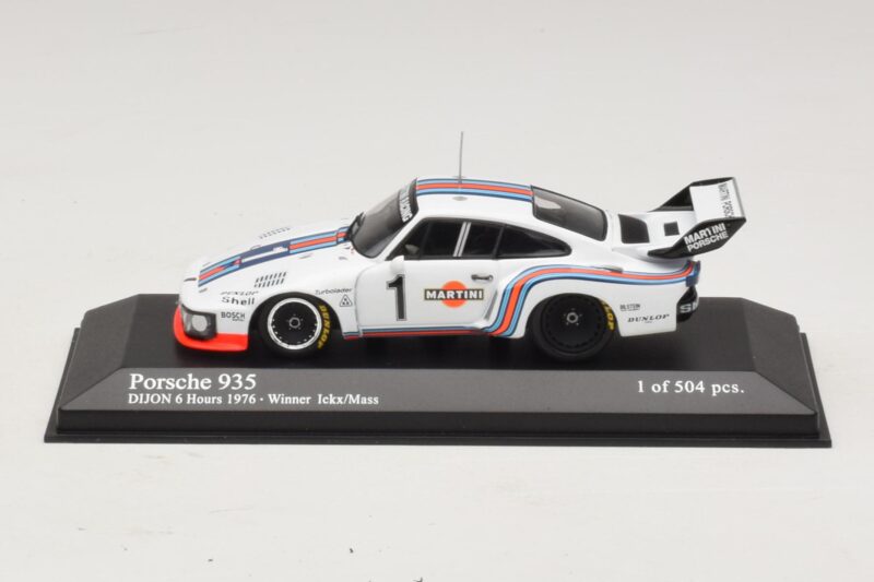 Porsche 935 Martini Racing #1 R. Stommelen / M. Schurti Winner Dijon 6 Hours 1976 Minichamps 1:43 Porsche 935 Martini Racing #1 R. Stommelen / M. Schurti Winner Dijon 6 Hours 1976 Minichamps 1:43 400766311 Metaal