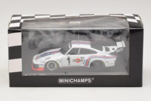 Porsche 935 Martini Racing #1 R. Stommelen / M. Schurti Winner Dijon 6 Hours 1976 Minichamps 1:43 400766311 Metaal — afbeelding 4 van 4