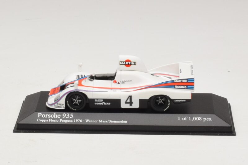 Porsche 936/76 Martini Racing #4 J. Mass / R. Stommelen Winner Coppa Florio Pergusa 1976 Minichamps 1:43 400766604 Metaal