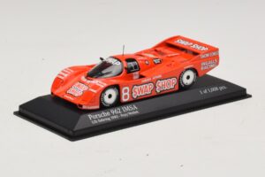Porsche 962 IMSA #8 A.J. Foyt / B. Wollek 12 Hours of Sebring 1985 Minichamps 1:43 400856508 Metaal — afbeelding 2 van 4