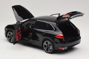 Porsche Cayenne Turbo S 92A Zwart Metallic Minichamps 1:18 110062100 Metaal — afbeelding 5 van 8