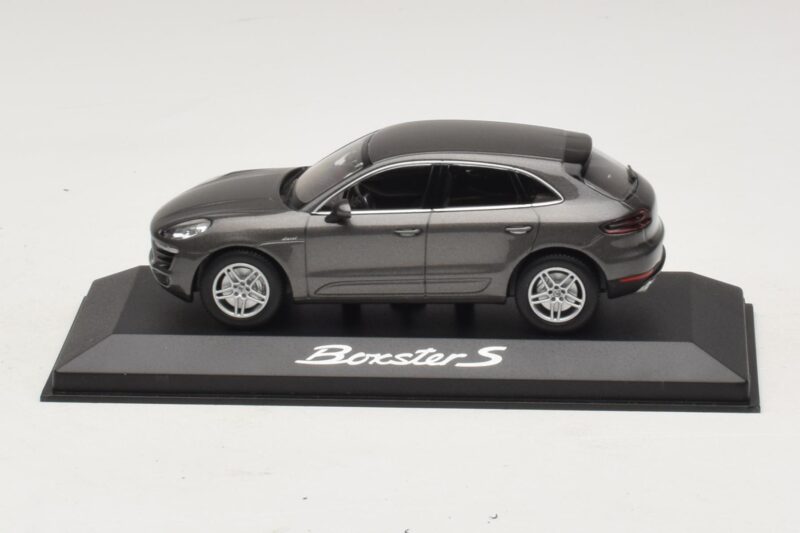 Porsche Macan S Diesel 95B Brons Metallic Minichamps 1:43 WAP0201510E Metaal