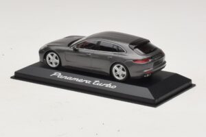 Porsche Panamera 971 Turbo Grijs Metallic Minichamps 1:43 WAP0207610H Metaal — afbeelding 3 van 4