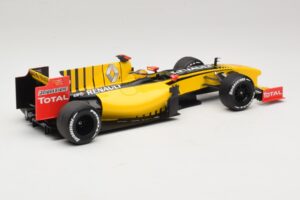 Renault R30 Showcar #11 R. Kubica F1 2010 Minichamps 1:18 150100081 Metaal — afbeelding 2 van 6