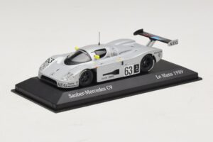 Sauber Mercedes C9 #63 J. Mass / M. Reuter / S. Dickens Winners 24 Hours of Le Mans 1989 Minichamps 1:43 B66041033 Metaal — afbeelding 2 van 5