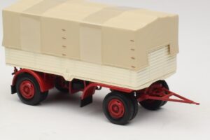 Vrachtwagenaanhanger Dekzeil Wit Rood Minichamps 1:43 439159096 Metaal — afbeelding 4 van 6