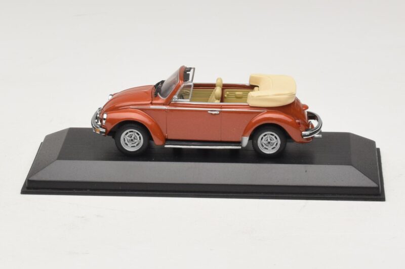 Volkswagen 1200 Cabriolet Hebmuller Rood Minichamps 1:43 430052032 Metaal
