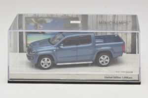 Volkswagen Amarok Blauw Metallic Minichamps 1:43 436058362 Metaal — afbeelding 4 van 5