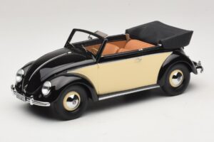 Volkswagen Beetle Cabriolet Zwart Crème Minichamps 1:18 107054131 Hars